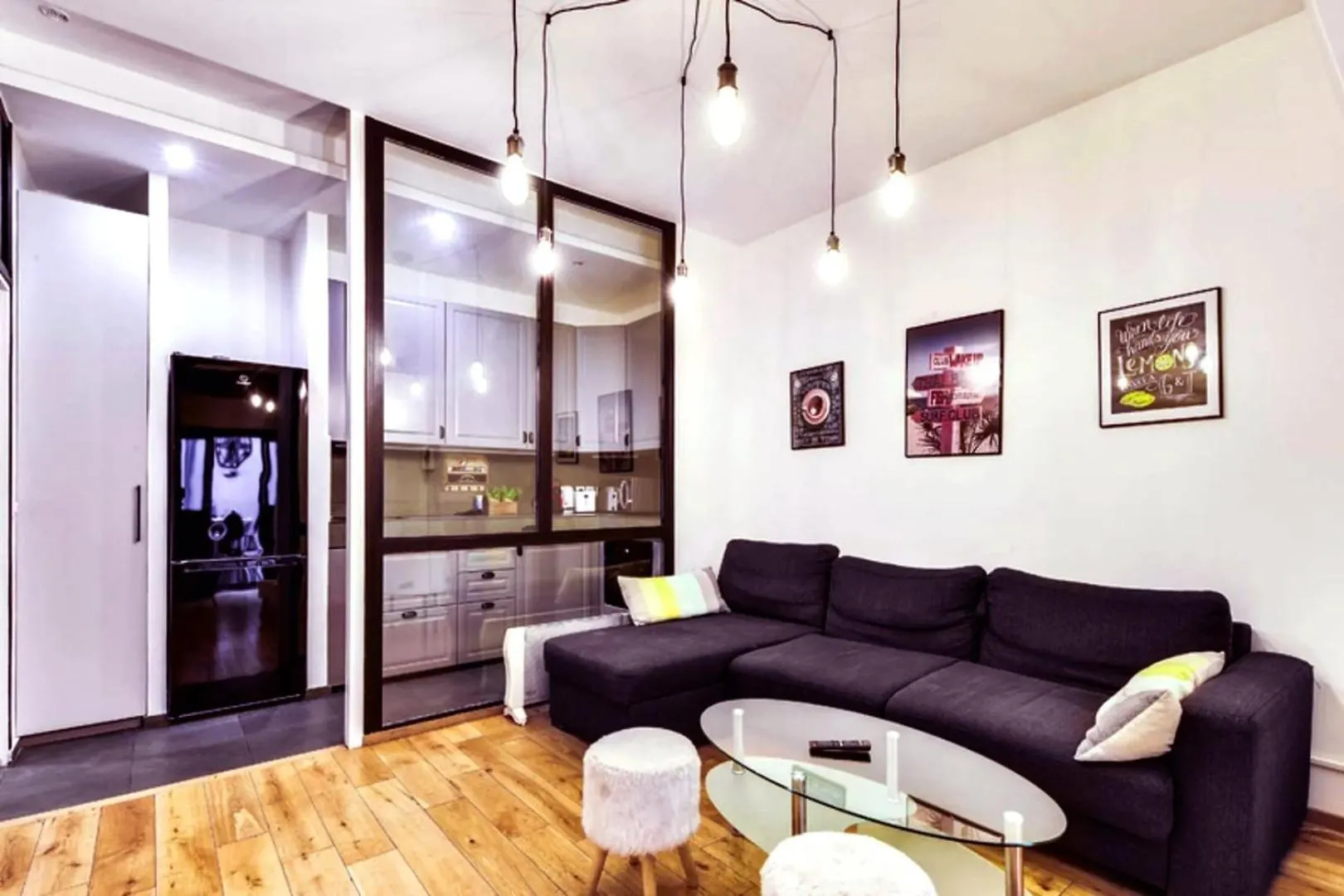 113 Suite Lui - Bel Appartement A París 0*,  Francia